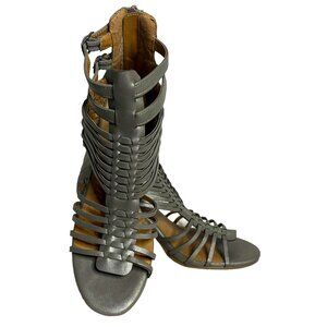 Madeline Gray Gladiator Heeled Sandals Woven Straps & Buckle Details Size 8.5 F
